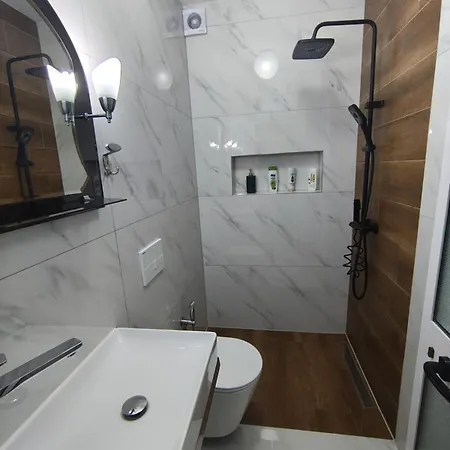 Apartament Holiday Apartment *