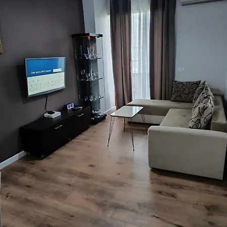 Holiday Apartment * Durres