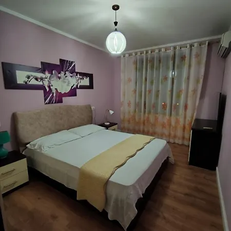 Apartment Holiday Apartment *